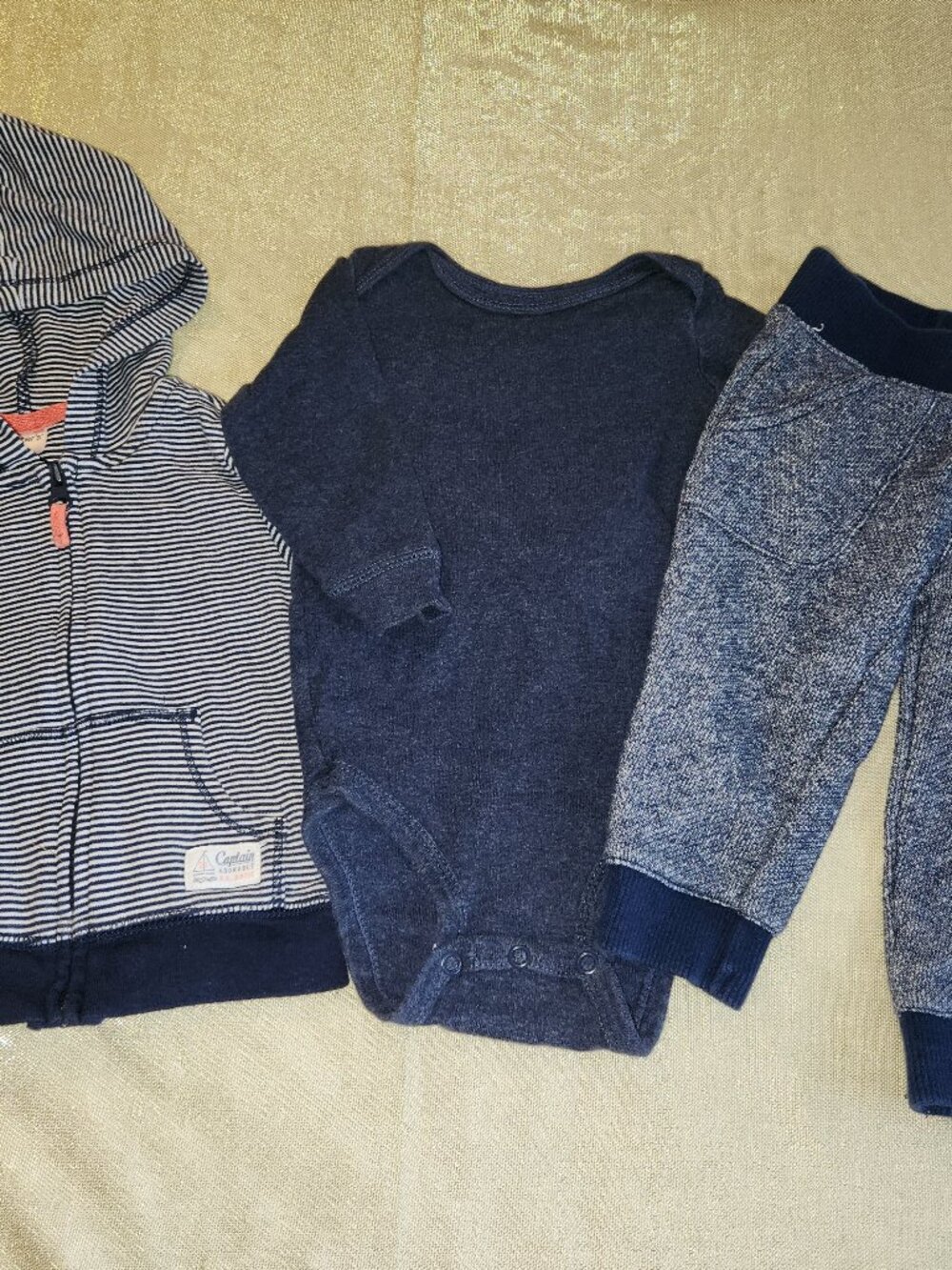 Carter's Baby Boy 3 Piece Outfit Set 9M Hoodie Bodysuit Pants Blue Navy